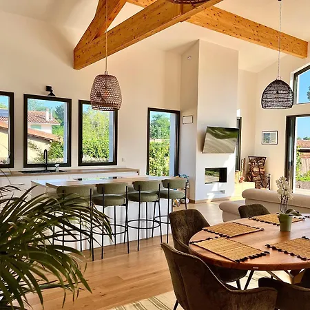 Christelle * סוסטון