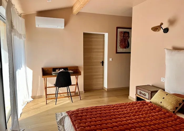 Christelle סוסטון