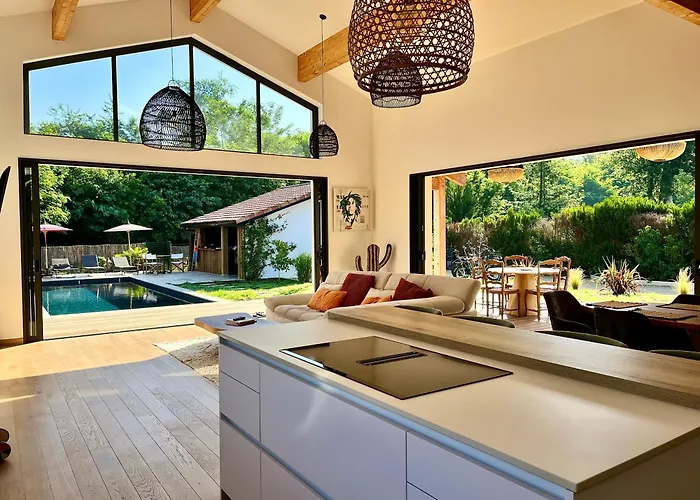 וילה Christelle סוסטון